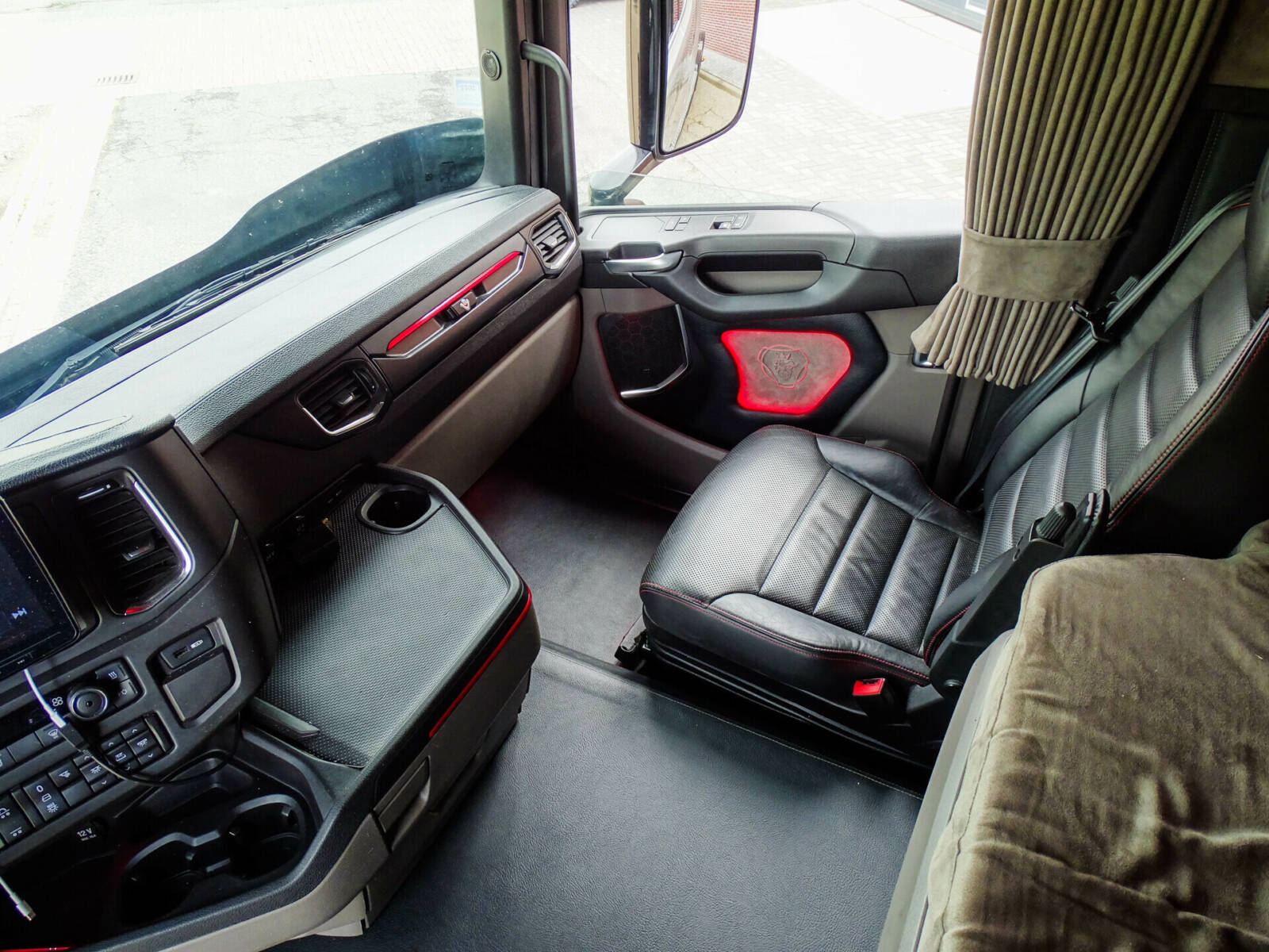 Scania R650 interieur