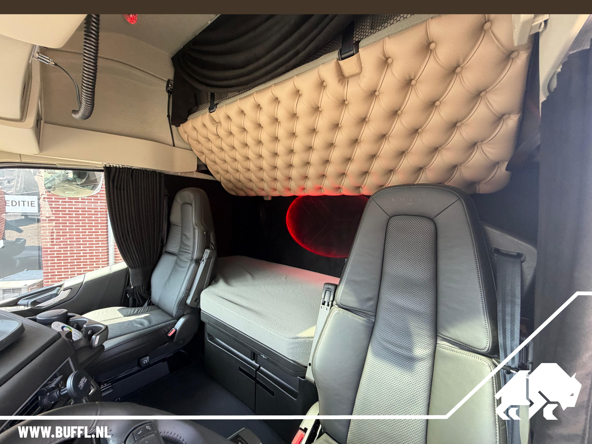 ATS Autotransport - BUFFL interieur - Volvo Aero12