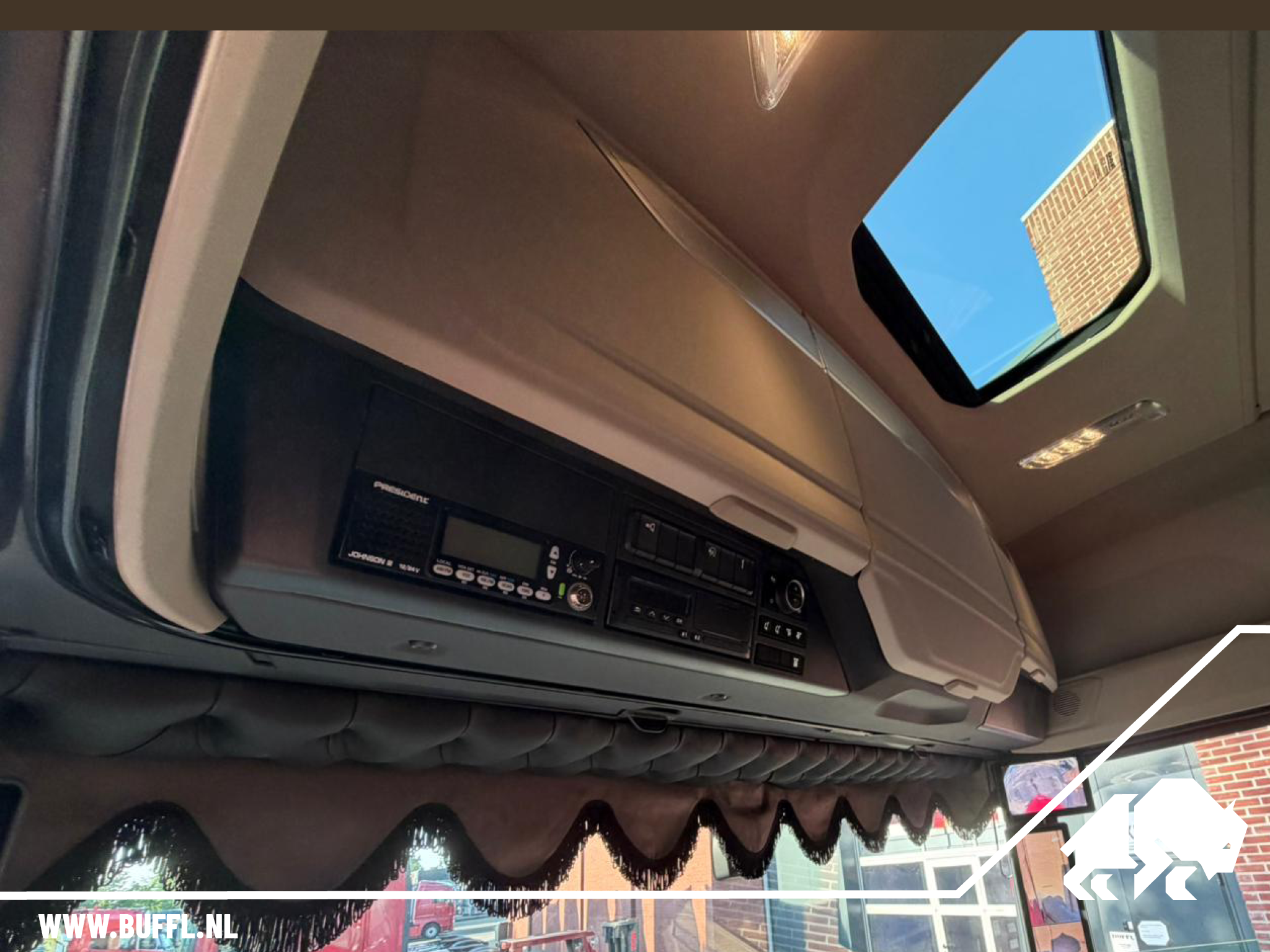 Aben - interieur - DAF XG+11